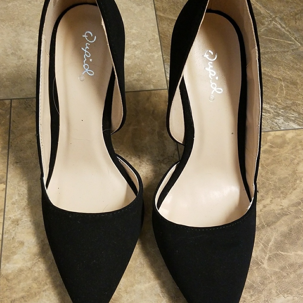 Black heels
